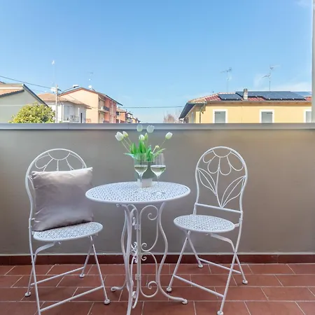 Dom wakacyjny Botanical House Near Bologna With Free Parking San Giorgio di Piano