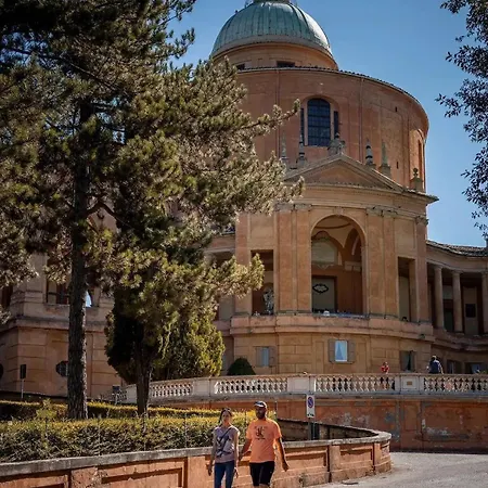 Botanical House Near Bologna With Free Parking