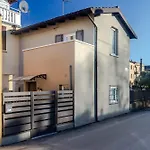 Botanical House Near Bologna With Free Parking Ferienhaus San Giorgio di Piano