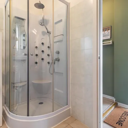 Botanical House Near Bologna With Free Parking * San Giorgio di Piano