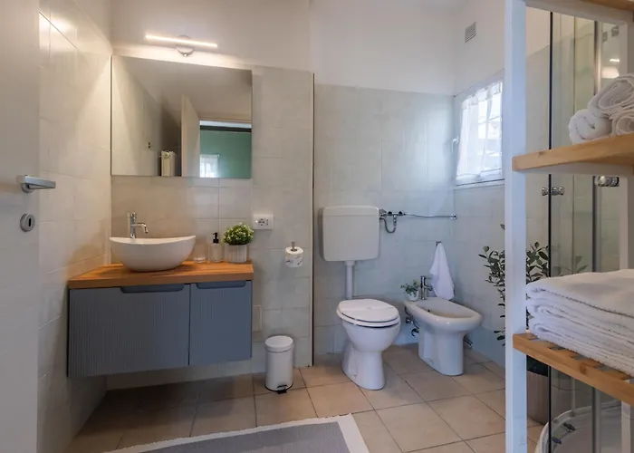 Botanical House Near Bologna With Free Parking 別荘 San Giorgio di Piano